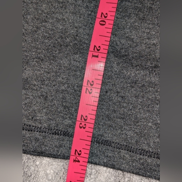 Cup Of Therapy: "I'm Too Tired To Talk Let's Hug" Tank-Top Women Small Gray NWT - Picture 5 of 7